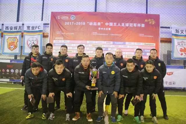 加媒：巴萨将在冬窗引进2位球员 还想送走两位老将